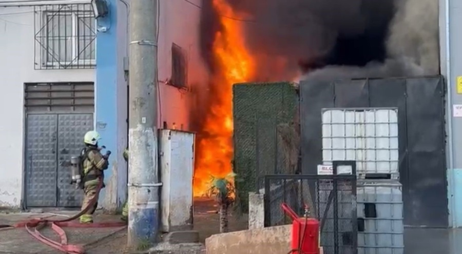 Bursa'da fabrika yangını! Korku dolu anlar yaşandı