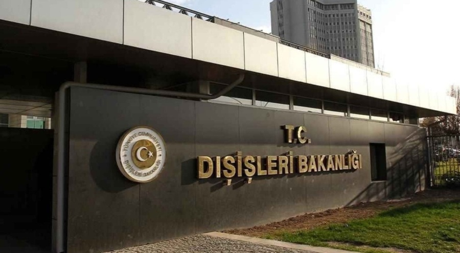 Dışişleri Bakanlığı, Netanyahu'nun uçağına üst uçuş izni verildiği iddialarını yalanladı