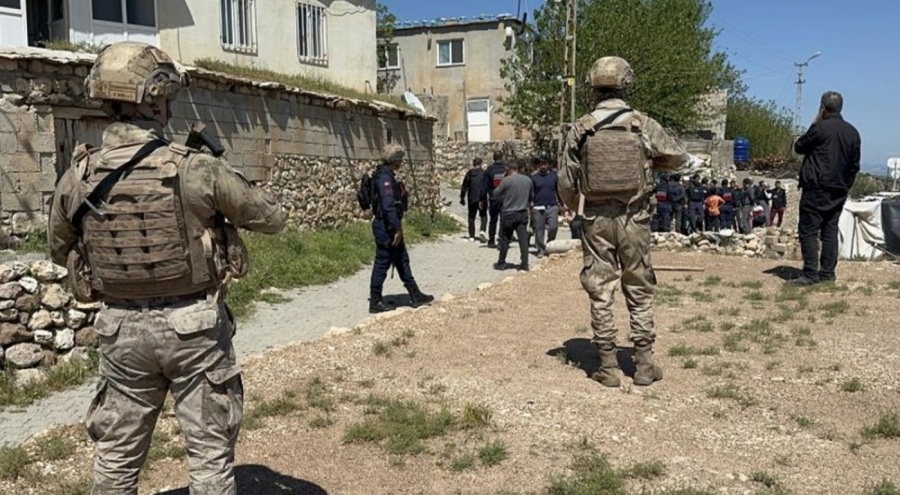 Husumetli iki aile arasında kanlı kavga: 5 yaralı, 15 gözaltı