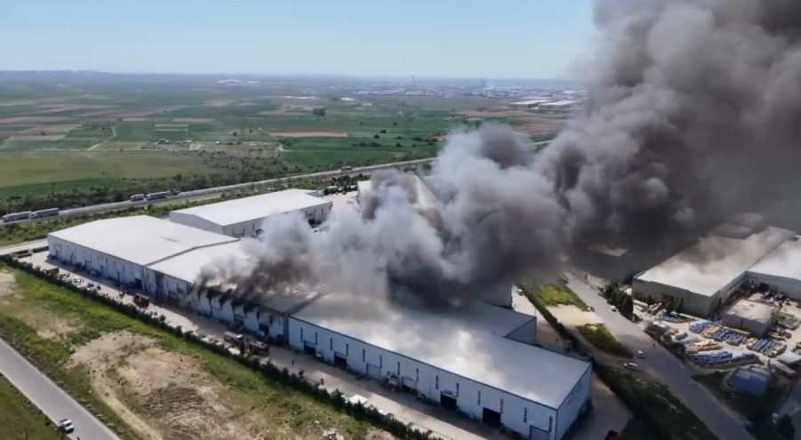 Tekirdağ'da fabrika yangını!