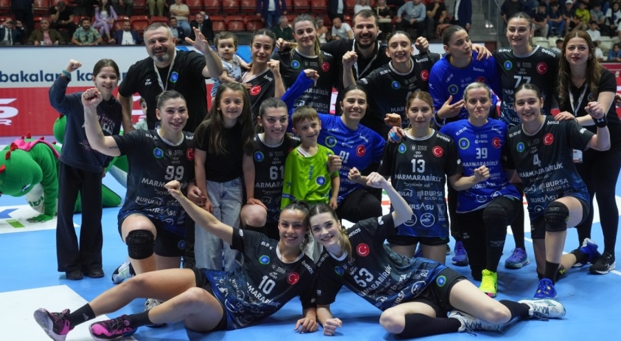 Hentbol Kadınlar Türkiye Kupası Bursa Büyükşehir Belediyespor'un oldu