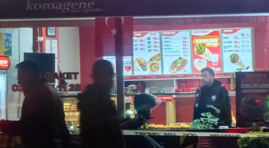 Bursa'da motosikletli saldırgan çiğ köfteciye ateş açtı!