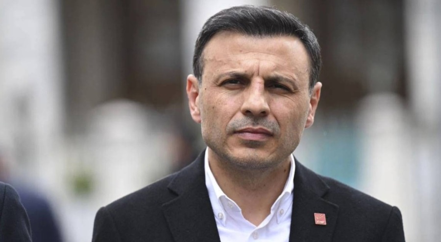 Özgür Çelik'ten otopark iddialarına cevap