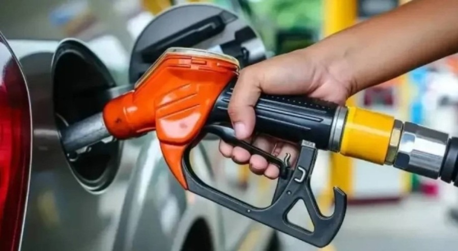 Otogaza indirim geldi, akaryakıtta tabelalar değişti