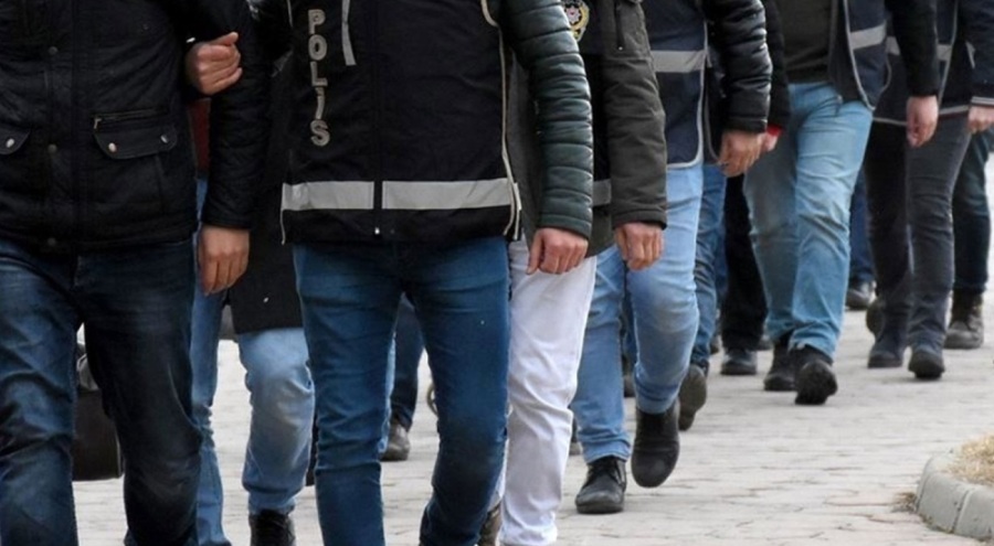Bursa dahil 47 ilde eş zamanlı FETÖ operasyonu