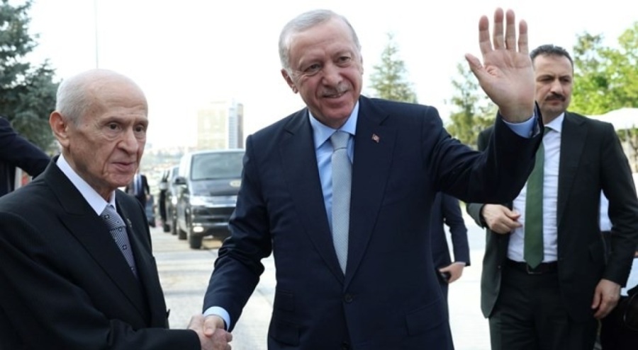Cumhurbaşkanı Erdoğan, Devlet Bahçeli'yi ziyaret etti