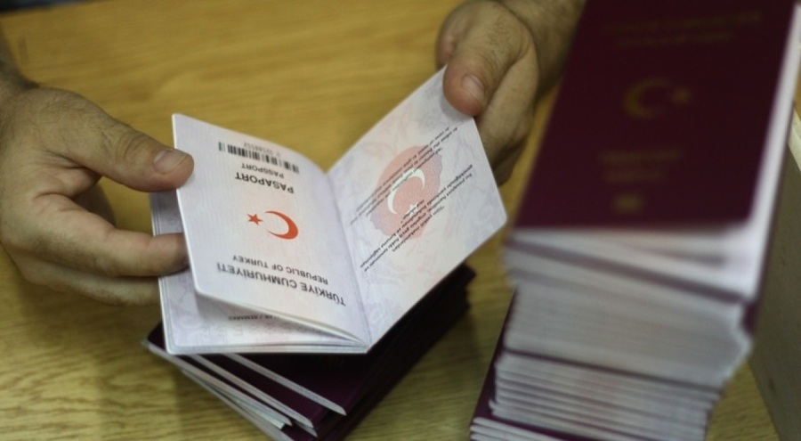 AP'den Türklere Schengen vizesi çağrısı!