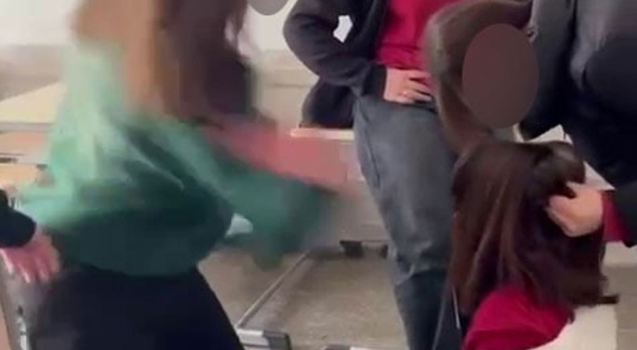 Kız öğrenciye kabusu yaşattılar