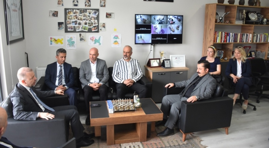 Nilüfer Kaymakamı Murat Süzen'den NİLTİMDER'e ziyaret