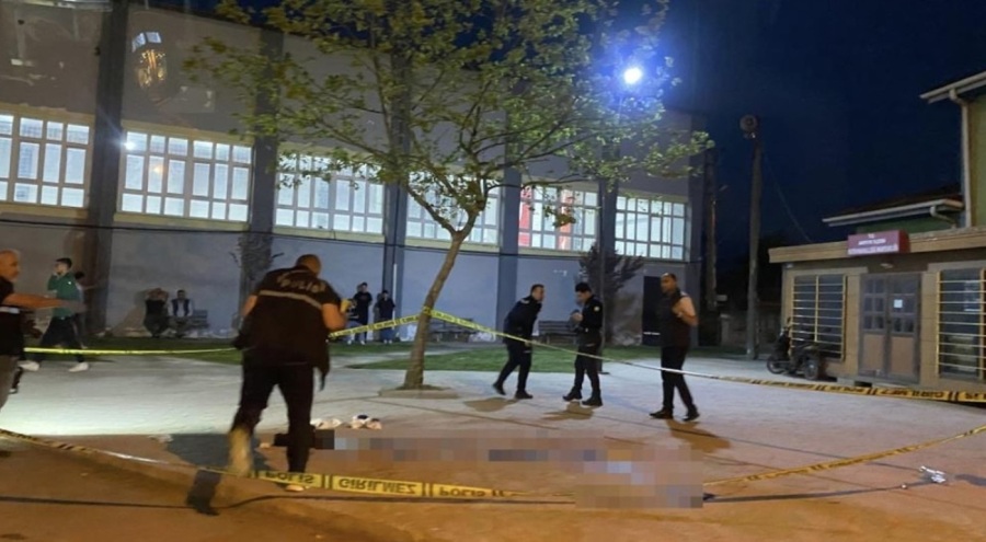 Çocukların küfürleşme kavgasında kan aktı!