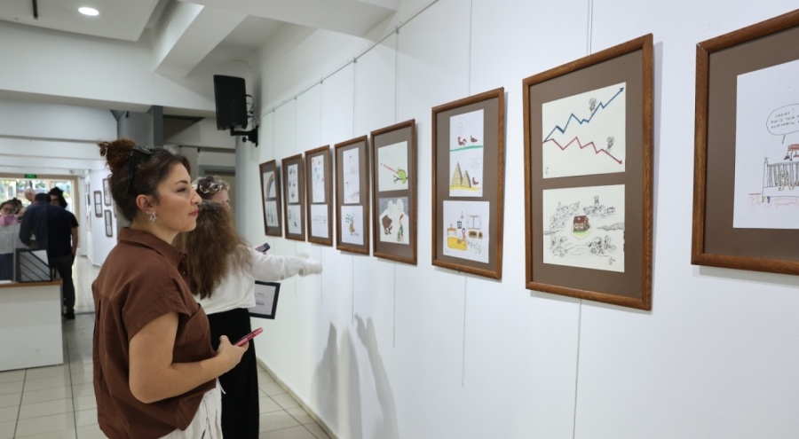 Nilüfer'de Karikatür Atölyesi katılımcılarından yıl sonu sergisi