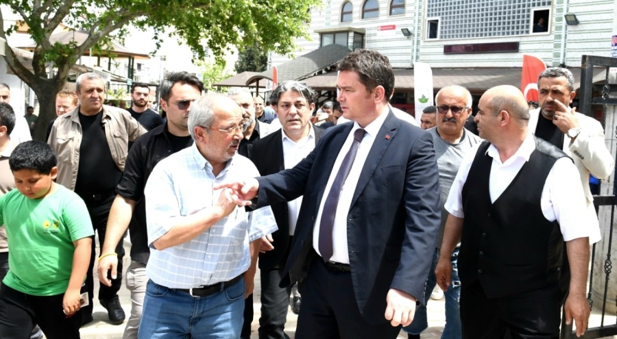 Osmangazi Belediye Başkanı Aydın Güneştepe sakinleriyle buluştu