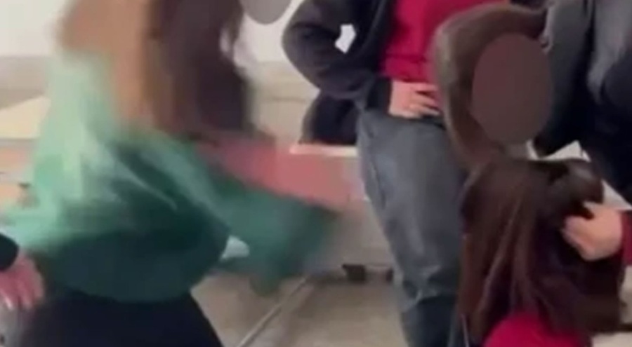 Lisede öğrenciye şiddet: Okul müdürü ile müdür yardımcısı görevden uzaklaştırıldı