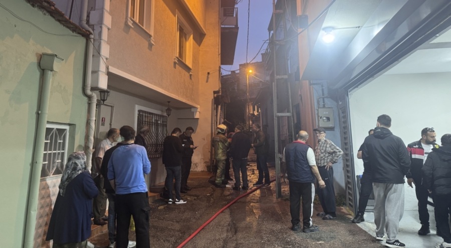 Bursa'da evde yangın çıktı! 1 kadın ölü bulundu