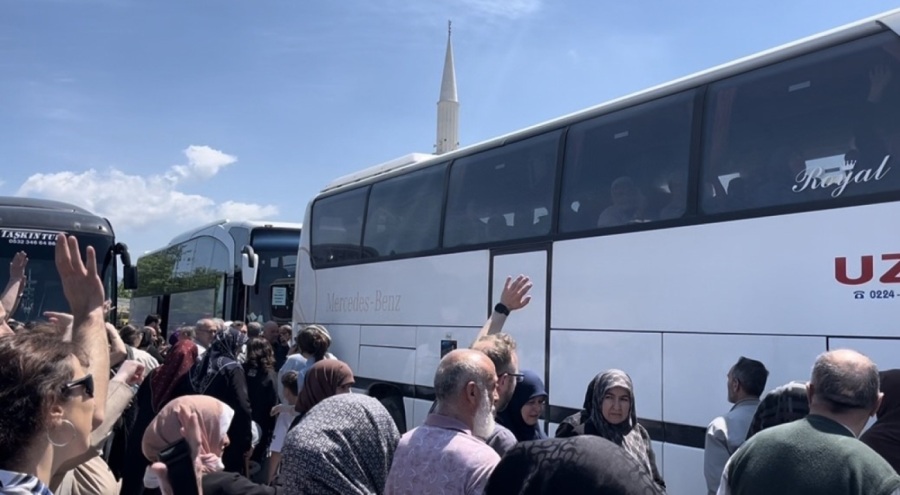 Bursa'da ilk hac kafilesi yola çıktı