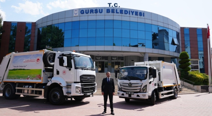 Gürsu Belediyesi'ne Çevre Bakanlığı'ndan hibe araç desteği
