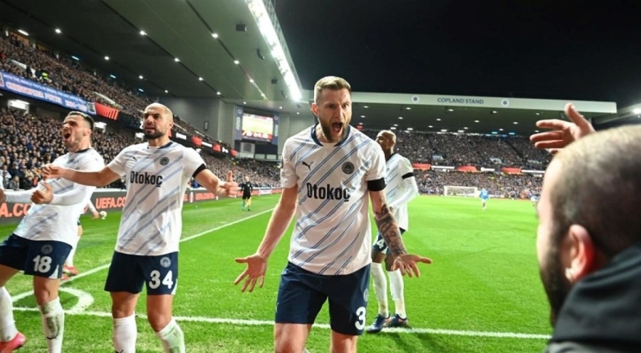 Fenerbahçe 4 isme veda ediyor: 60 milyon euro beklentisi