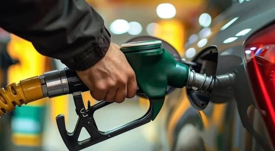 Akaryakıtta peş peşe zamlar yolda