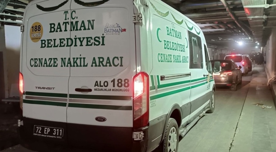Otomobilin çarptığı çocuk yaşamını yitirdi