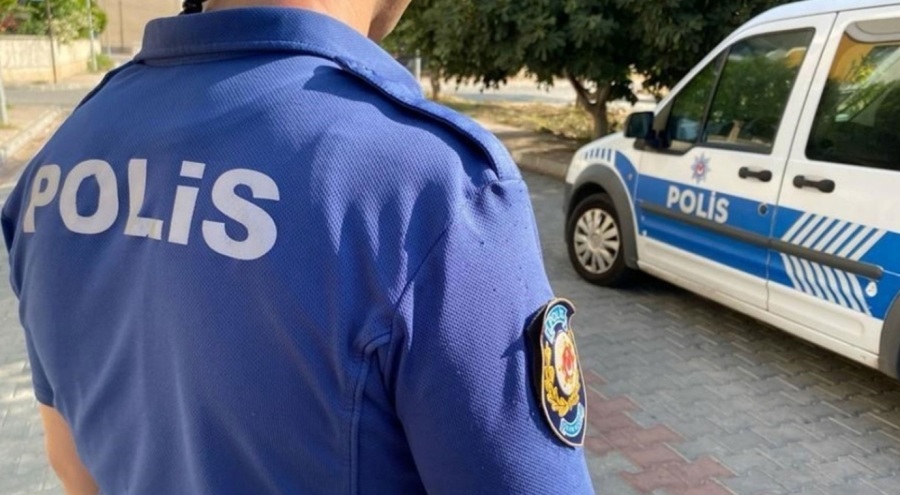 Oğlunu av tüfeğiyle vurarak öldürdü