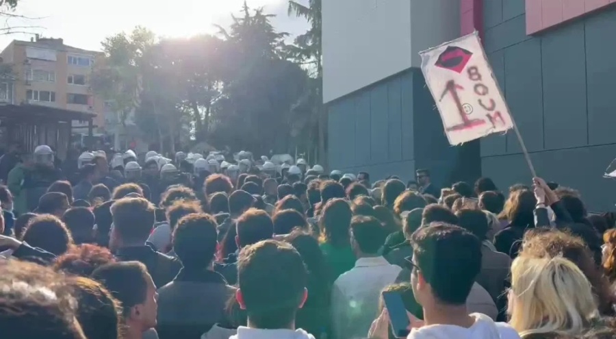 Gözaltına alınan Boğaziçi Üniversitesi öğrencilerinden dördü tutuklandı