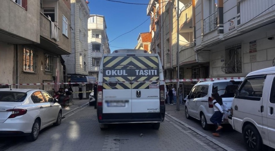Servis aracının çarptığı 5 yaşındaki çocuk ağır yaralandı