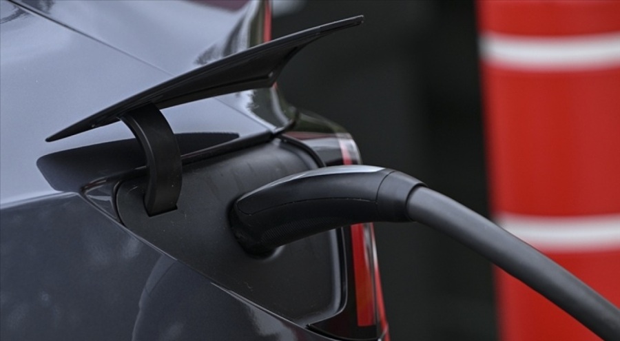 Elektrikli araç satışları ticaret belirsizliklerine rağmen nisanda yüzde 29 arttı