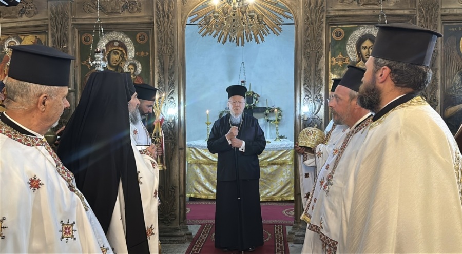 Fener Rum Patriği Bartholomeos, Gökçeada'da ayine katıldı