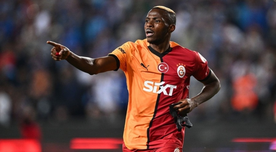Galatasaray'ın yıldız futbolcusu Victor Osimhen, Türk futbol tarihine geçti!