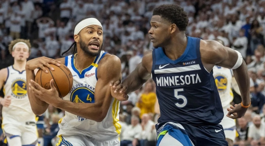 NBA'de konferans finaline çıkan ikinci ekip netleşti