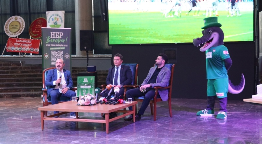 Bursaspor, Süper Lig şampiyonu oluşunun 15. yıl dönümünü kutladı