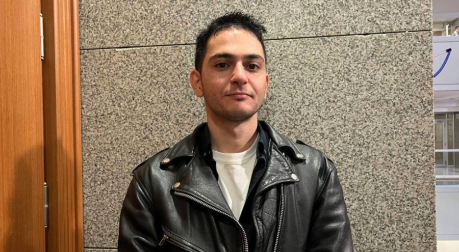 Gazeteci Furkan Karabay gözaltına alındı