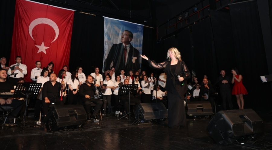 Nilüfer Belediyesi Bizim Ev'den Yeşilçam şarkıları konseri