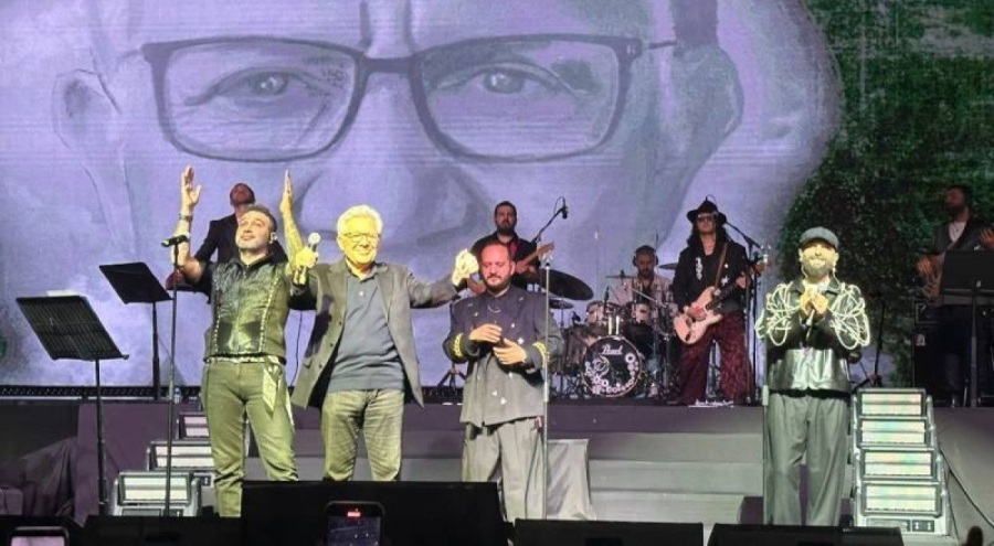 Zülfü Livaneli, Ekrem İmamoğlu'nu ziyaret etti: "Hepinize selamları var"
