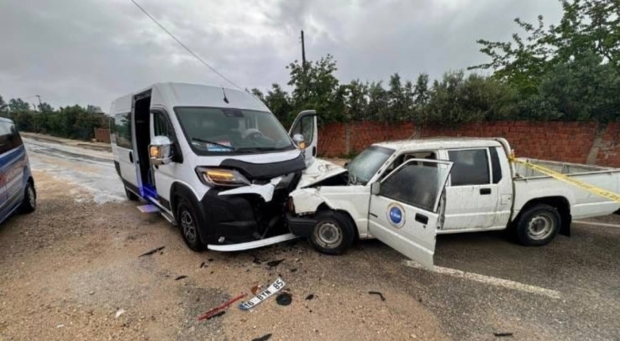Bursa'da can alan kaza! 1 ölü 2 yaralı