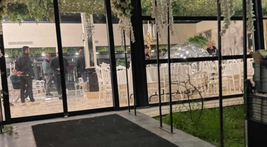 Düğün salonunda disko topu düştü: 3 kişi yaralandı