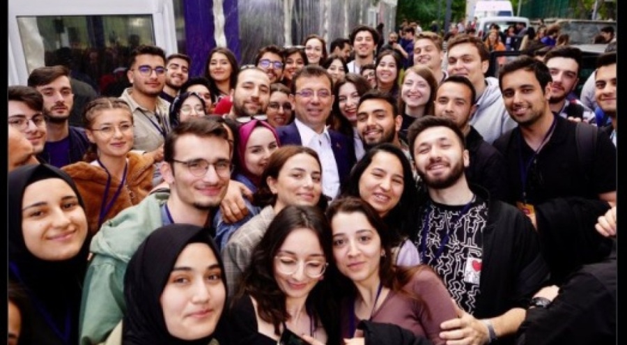 Ekrem İmamoğlu'ndan gençlere söz: Bayram yerine çevireceğiz tüm yurdu