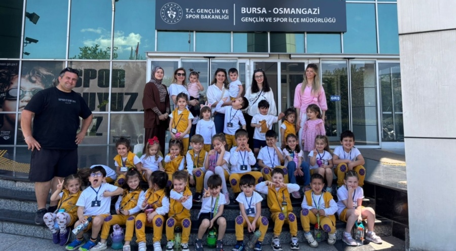 Bursa'da anaokulu öğrencilerinden atıcılık tesisine ziyaret