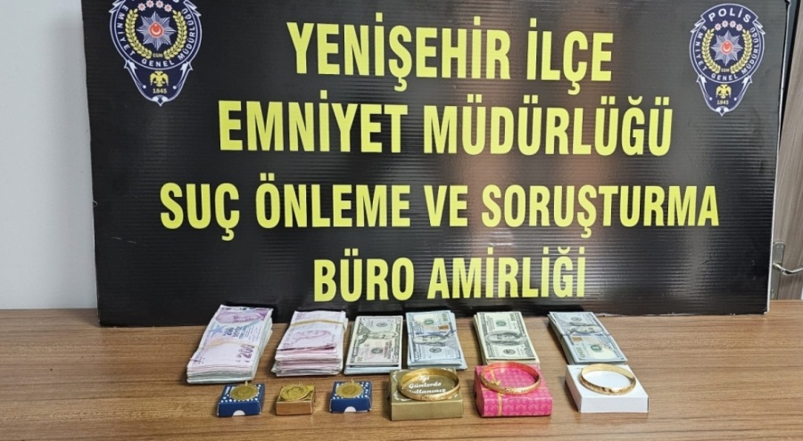 Bursa'da kocasından altınları saklamak isteyen kadın hırsızlık süsü verdi