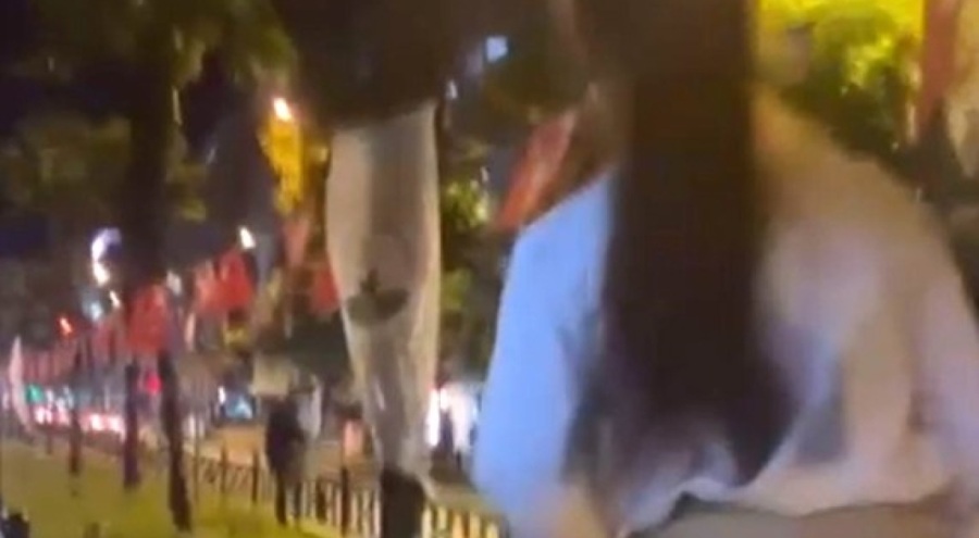 Bursa'da Türk bayrağını yakmaya çalışmıştı! Yakalandı