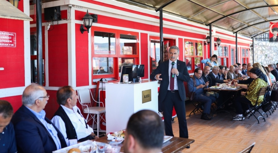 Gemlik'te muhtarıyla çözüm toplantıları sürüyor