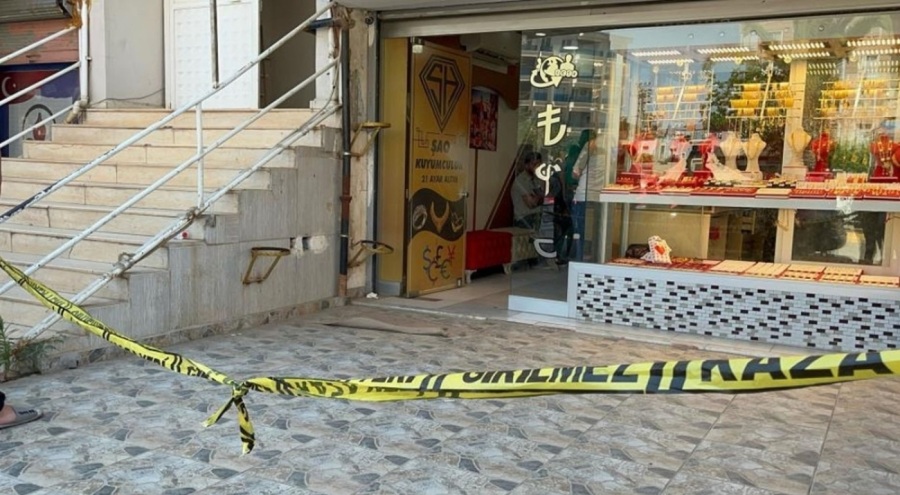 Gündüz vakti kuyumcuya saldırı: 1 ölü
