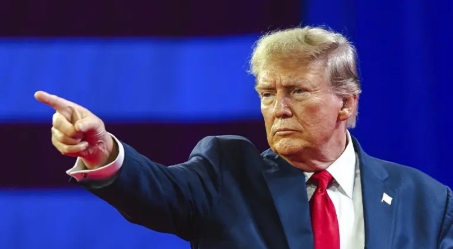 Trump, soruyu beğenmedi gazeteciye hakaret etti