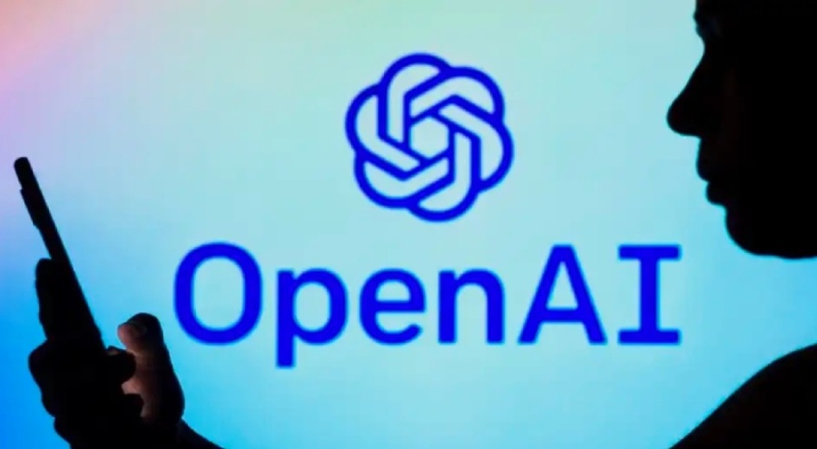 OpenAI, Apple'ın eski tasarımcısının girişimini satın alacak