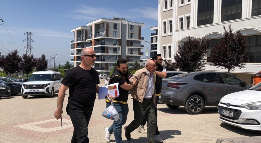 Bursa'daki cinayet zanlısı adliyeye sevk edildi