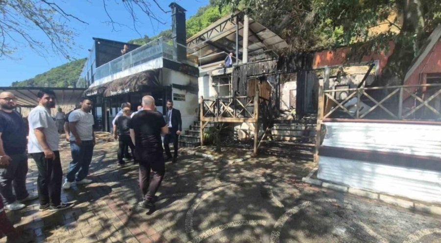 Bartın'da turistik otelde yangın