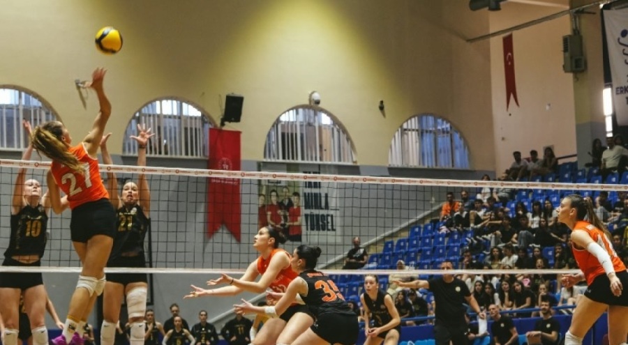 Eczacıbaşı'nı yenen VakıfBank, şampiyonluğa ulaştı!