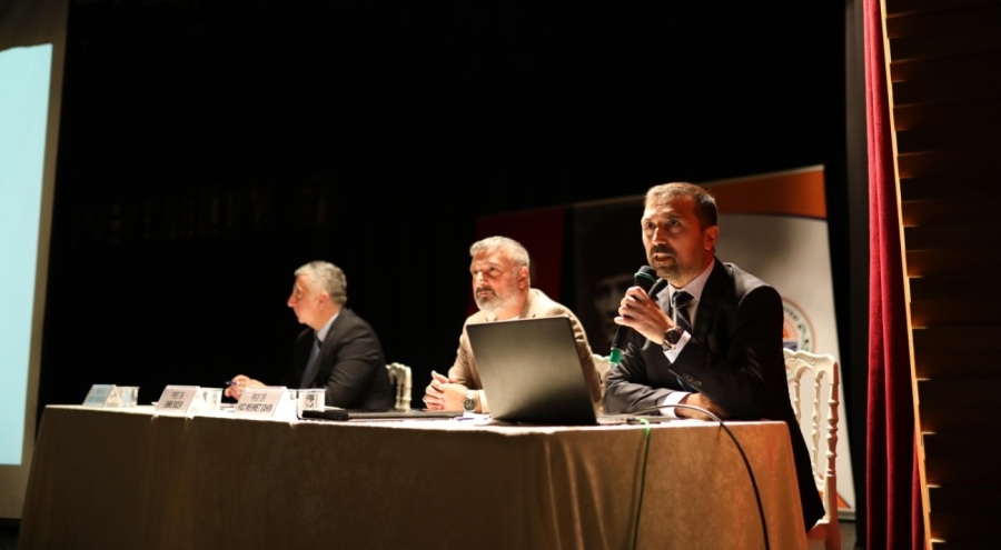 Gemlik'te "Üretken Yapay Zekâ Çağında Akıllı Şehirler" konferansı