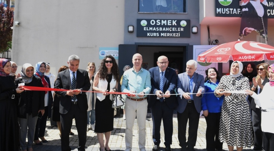 Osmangazi'de kursiyerlerin yaptığı ürünler ustaları aratmadı