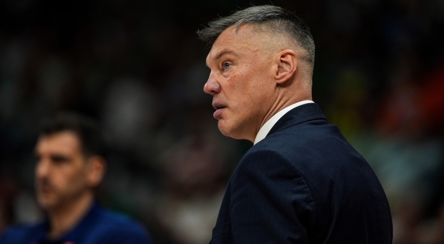 Sarunas Jasikevicius Final Four'daki şanssızlığını kırdı